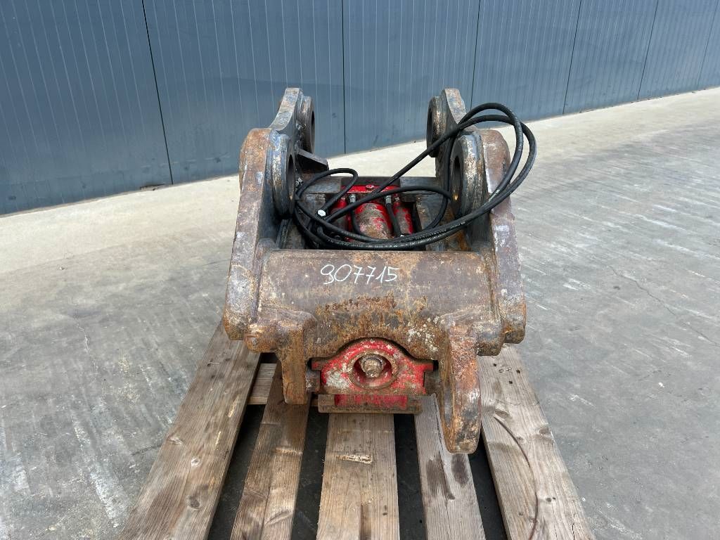 Miller Caterpillar 325 / 329 Geith