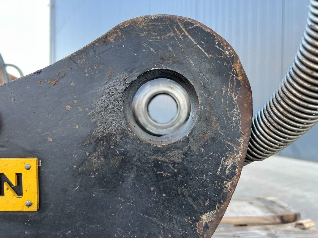 OilQuick OQ65 - 311F / 313F / 315F