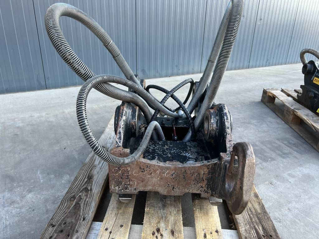 OilQuick OQ65 - M314F / M316F / M318F