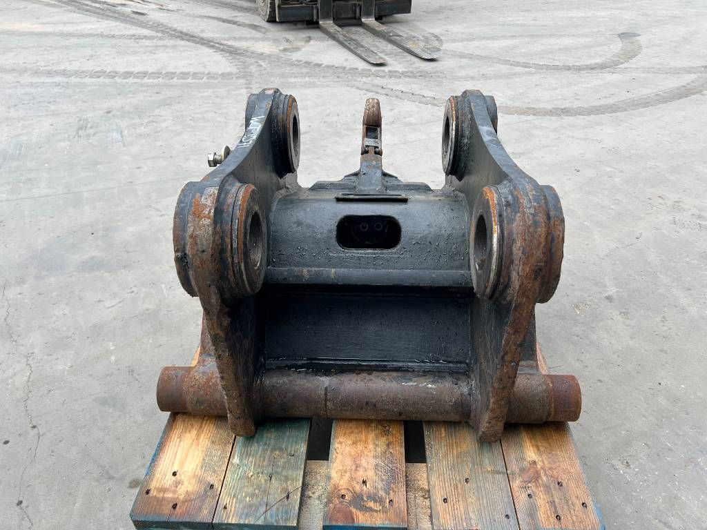 Verachtert CW45 - 329E / 330F