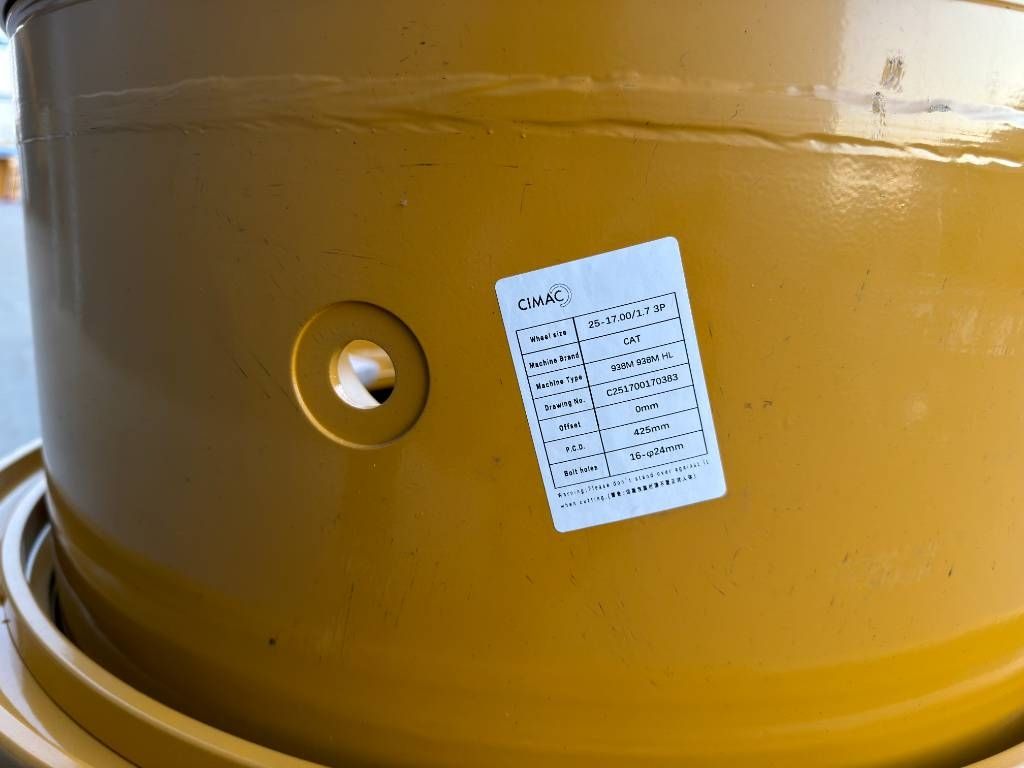 CAT 17.00-25/1.7 RIM for 20.5 x 25 - CAT 938M