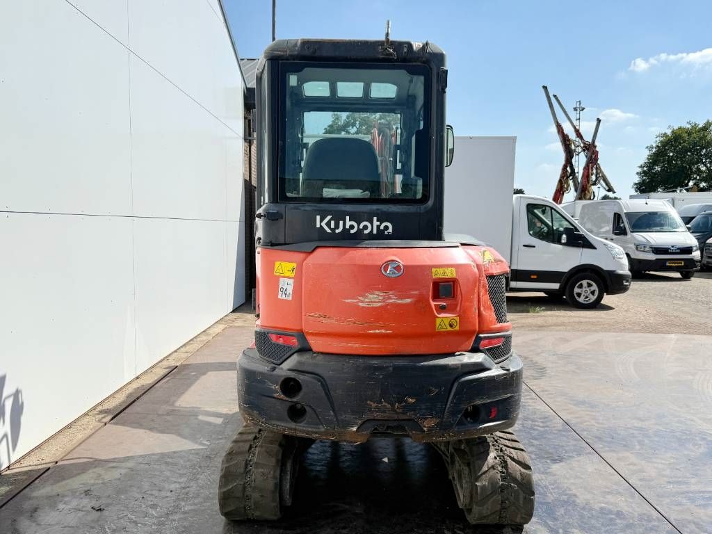 Kubota KX037-4 - Hammer Lines / Quick Coupler
