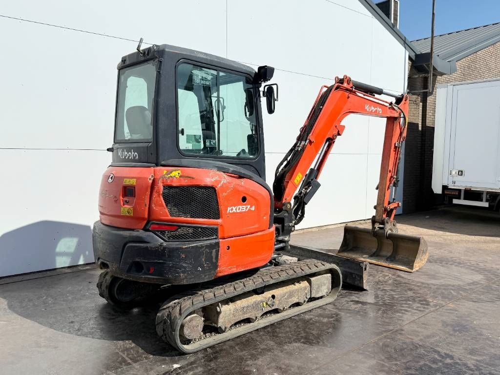 Kubota KX037-4 - Hammer Lines / Quick Coupler
