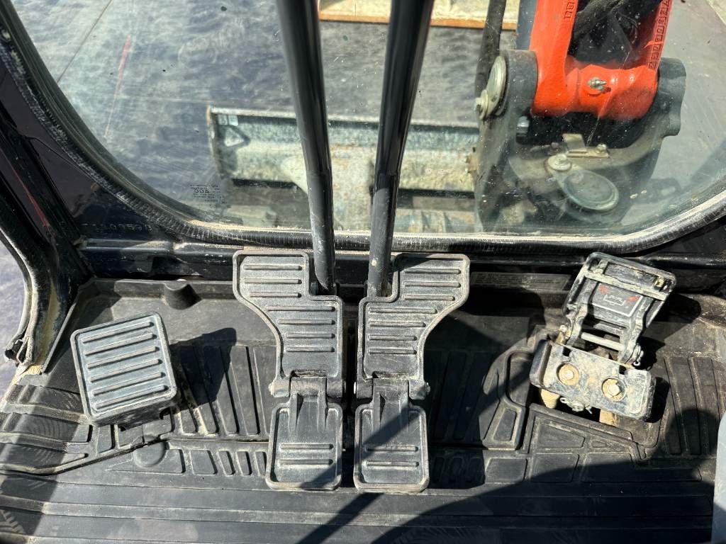 Kubota KX037-4 - Hammer Lines / Quick Coupler