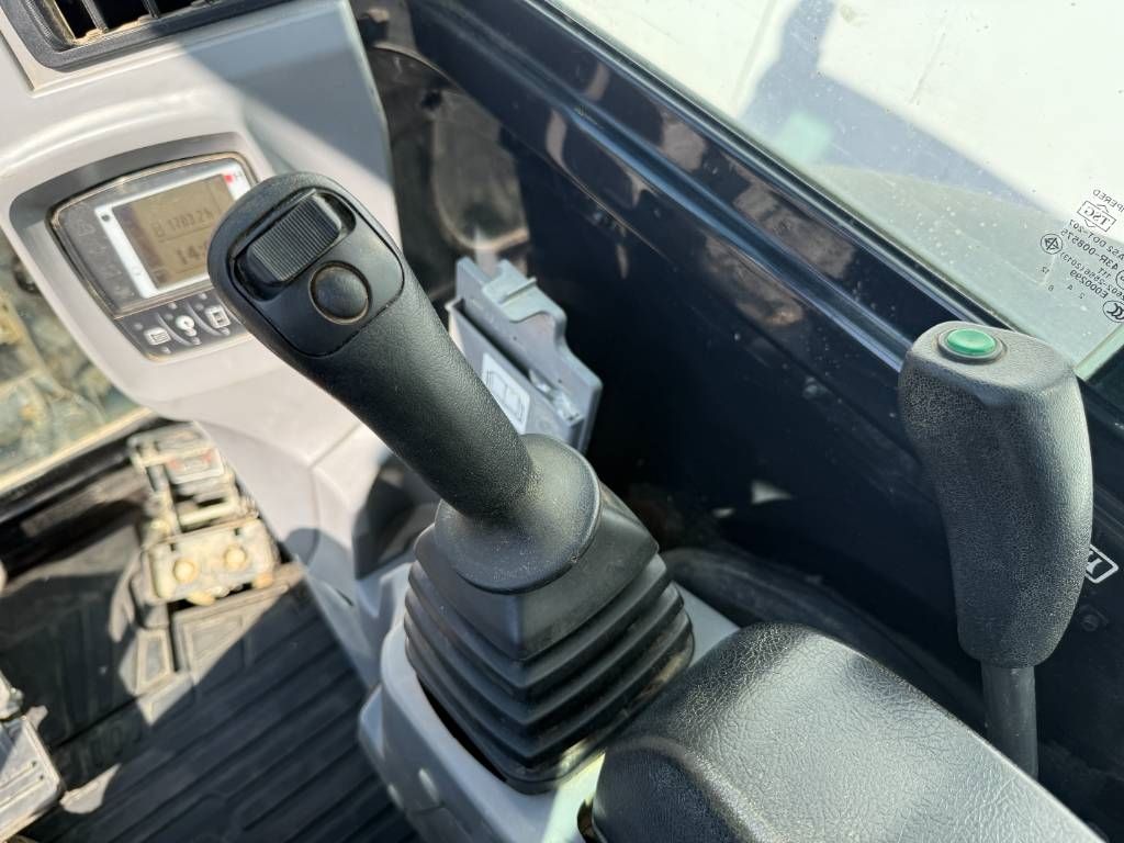 Kubota KX037-4 - Hammer Lines / Quick Coupler