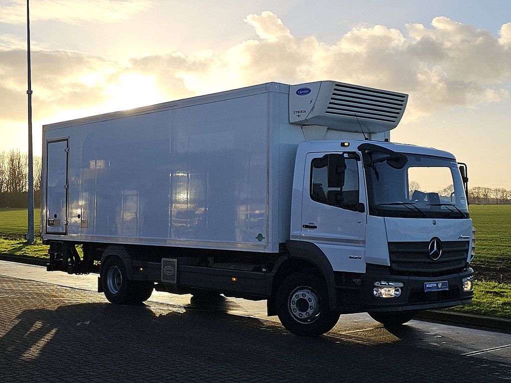 MERCEDES-BENZ ATEGO 1524 carrier syberia