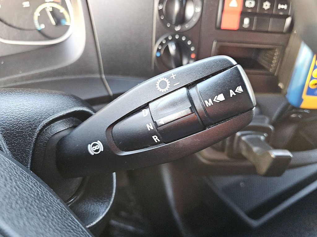 MERCEDES-BENZ ATEGO 1524 carrier syberia