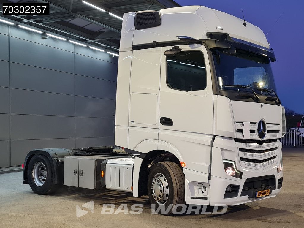 Mercedes Actros 1942 4X2 NL-Truck GigaSpace