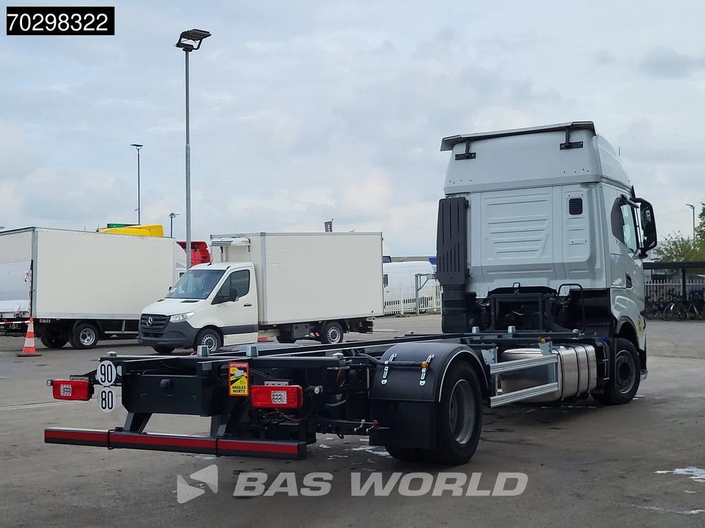 Iveco S-Way 460 4X2 New! BDF Navi ACC LED Euro 6