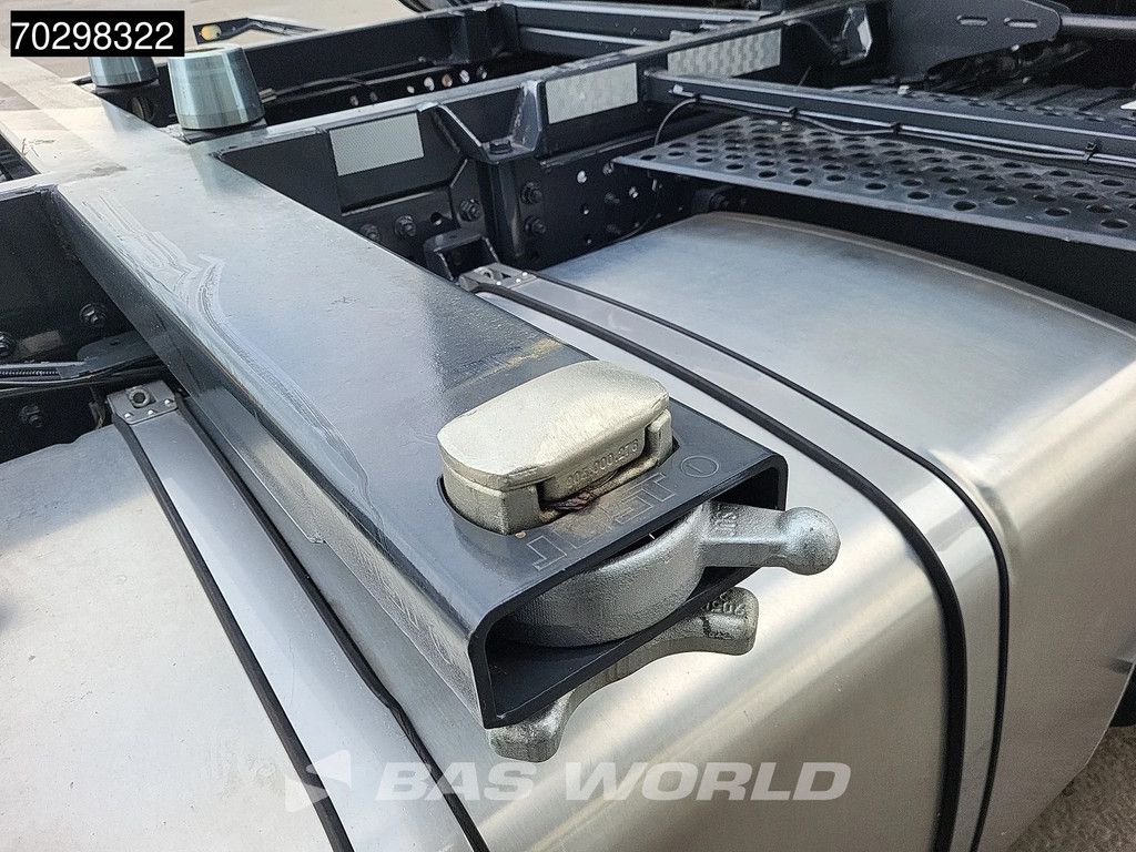 Iveco S-Way 460 4X2 New! BDF Navi ACC LED Euro 6