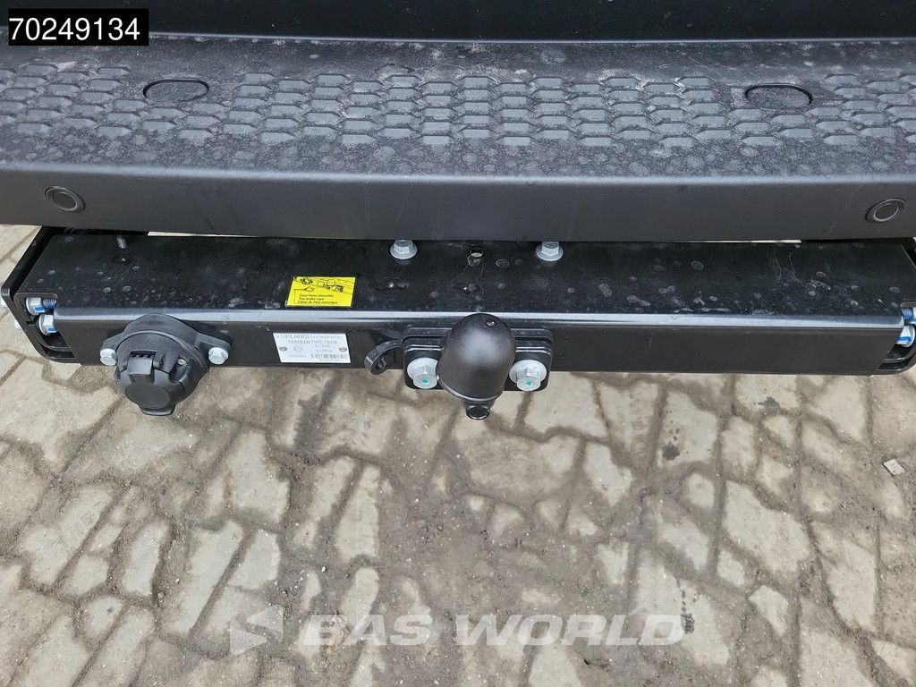 Iveco Daily 35C21 Uniek! 3.0L Automaat Laag Dak L2H1 3,5t Trekhaak LED ACC Navi Camera Parkeersensoren CarPlay Euro6 L2 8m3 Klima AHK