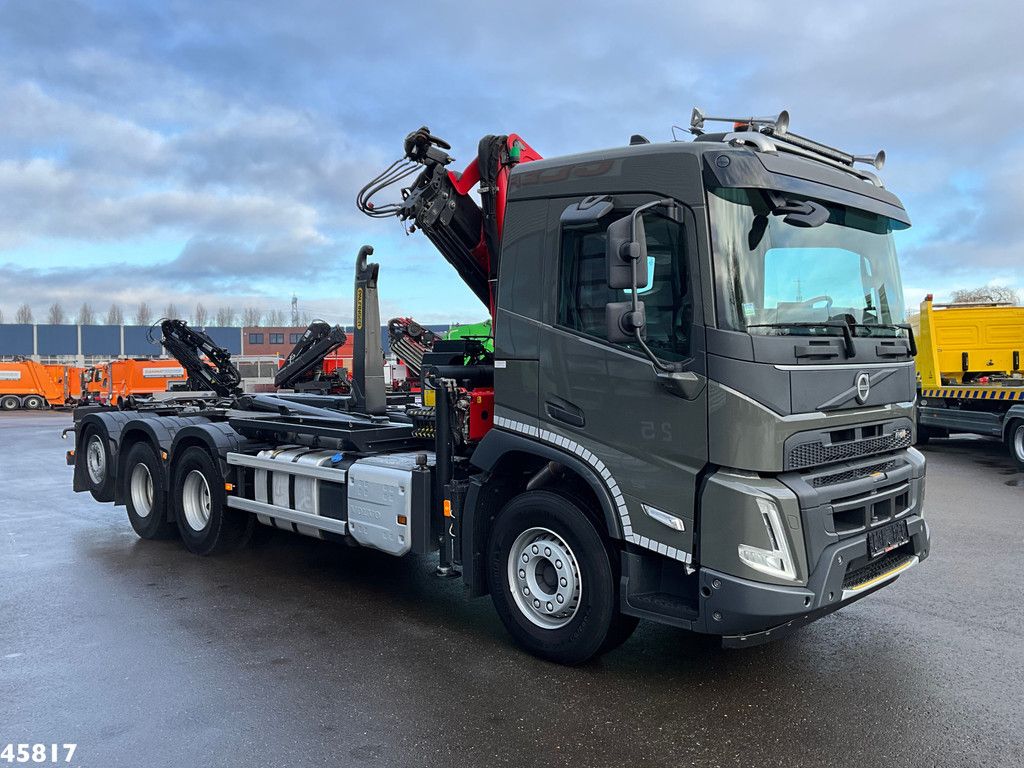 Volvo FMX 460 8x4 Palfinger 19 Tonmeter laadkraan Just 36.377 km!
