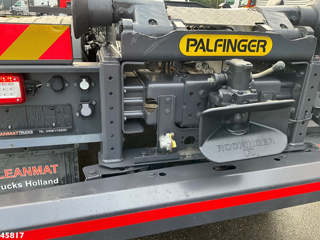 Volvo FMX 460 8x4 Palfinger 19 Tonmeter laadkraan Just 36.377 km!