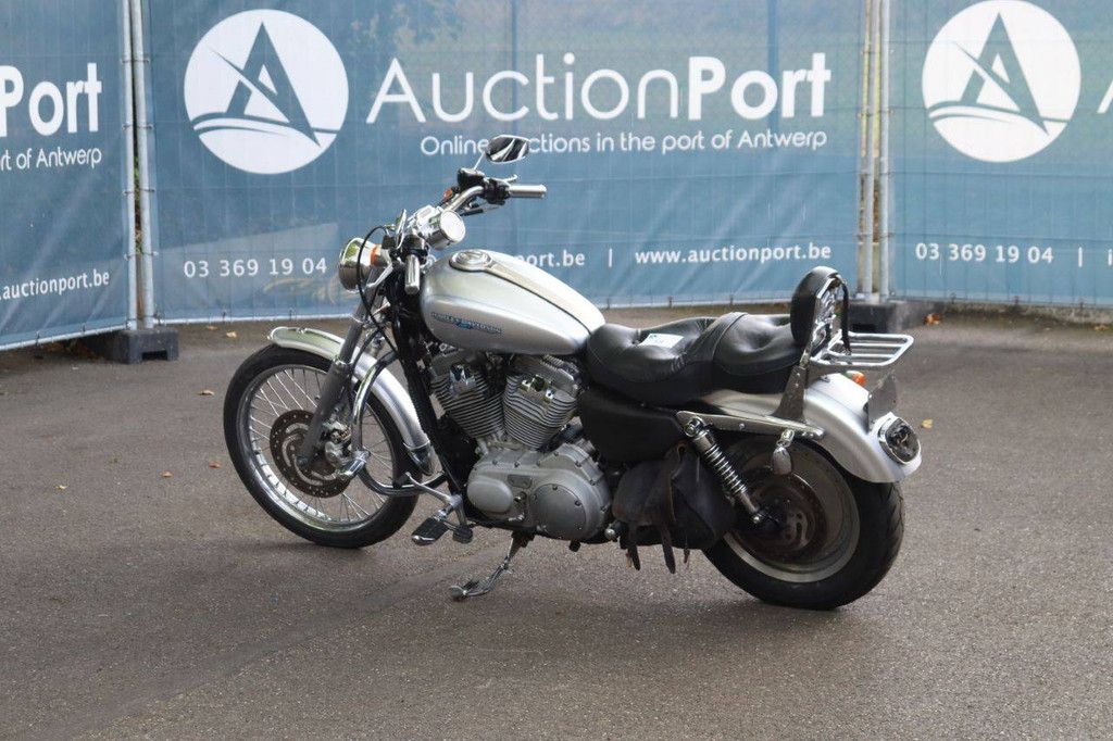 Harley-Davidson Sportster XL 883 Benzin 2006