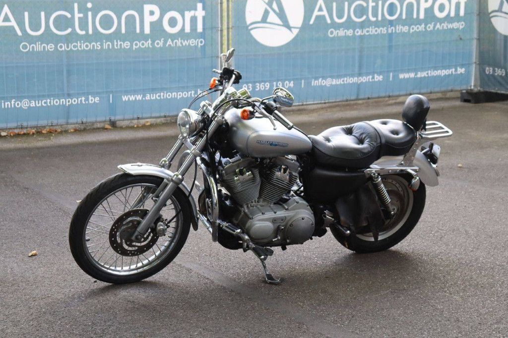 Harley-Davidson Sportster XL 883 Benzin 2006