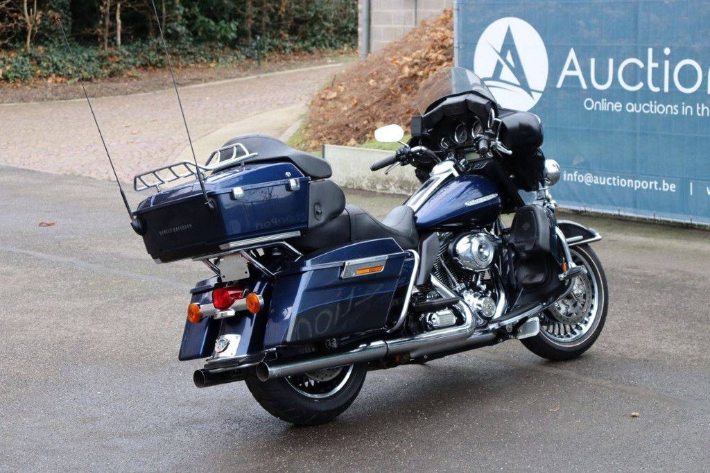 Motorrad Harley-Davidson Ultra Classic Benzin 2013