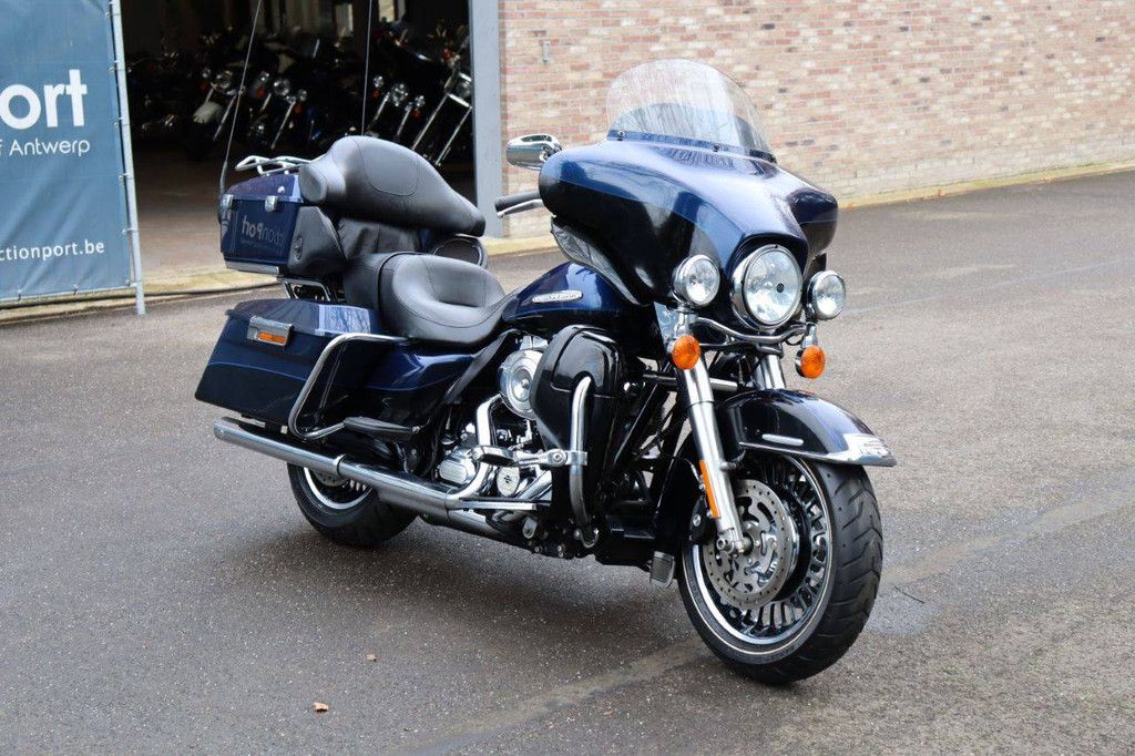 Motorrad Harley-Davidson Ultra Classic Benzin 2013