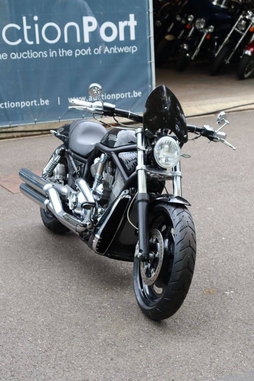 Harley-Davidson V-Rod VRSC Benzin 2006