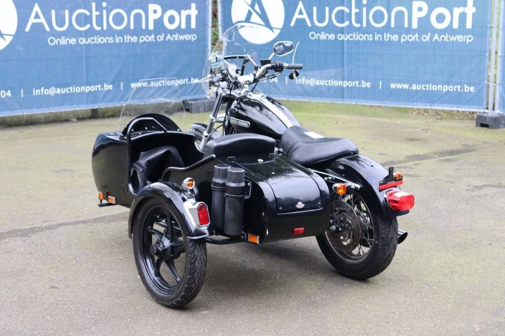 Motorcycle Harley-Davidson Sporster XL883 + Side Car Petrol 2009