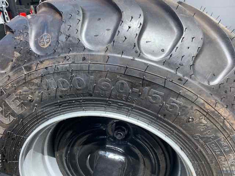 Voratek Wiesenwalze 275cm mit Fahrgestell und Druckluftbremse