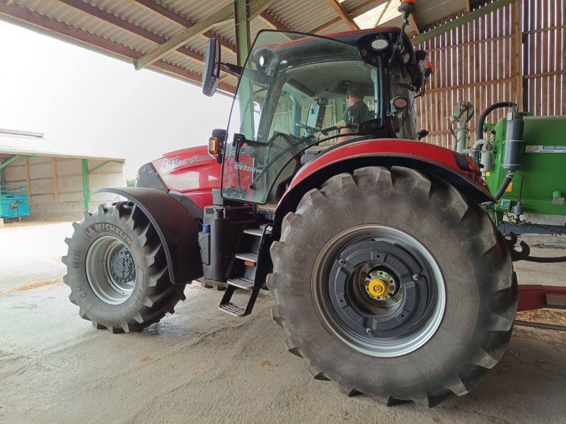 Case IH PUMA 240 CVX