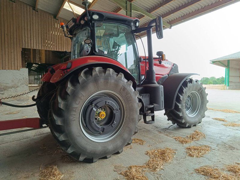 Case IH PUMA 240 CVX