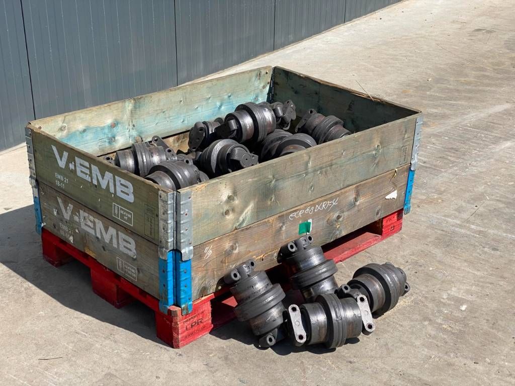 Volvo ECR88 Bottom Rollers