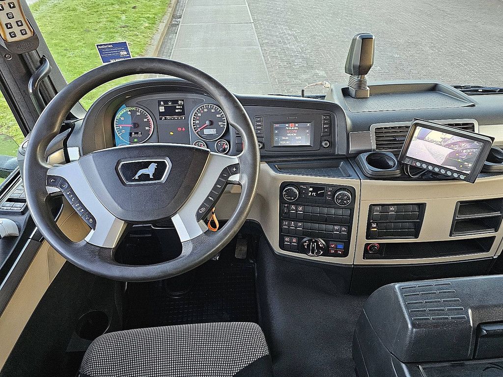 M.A.N. 26.420 TGS meiller ak 16 nt