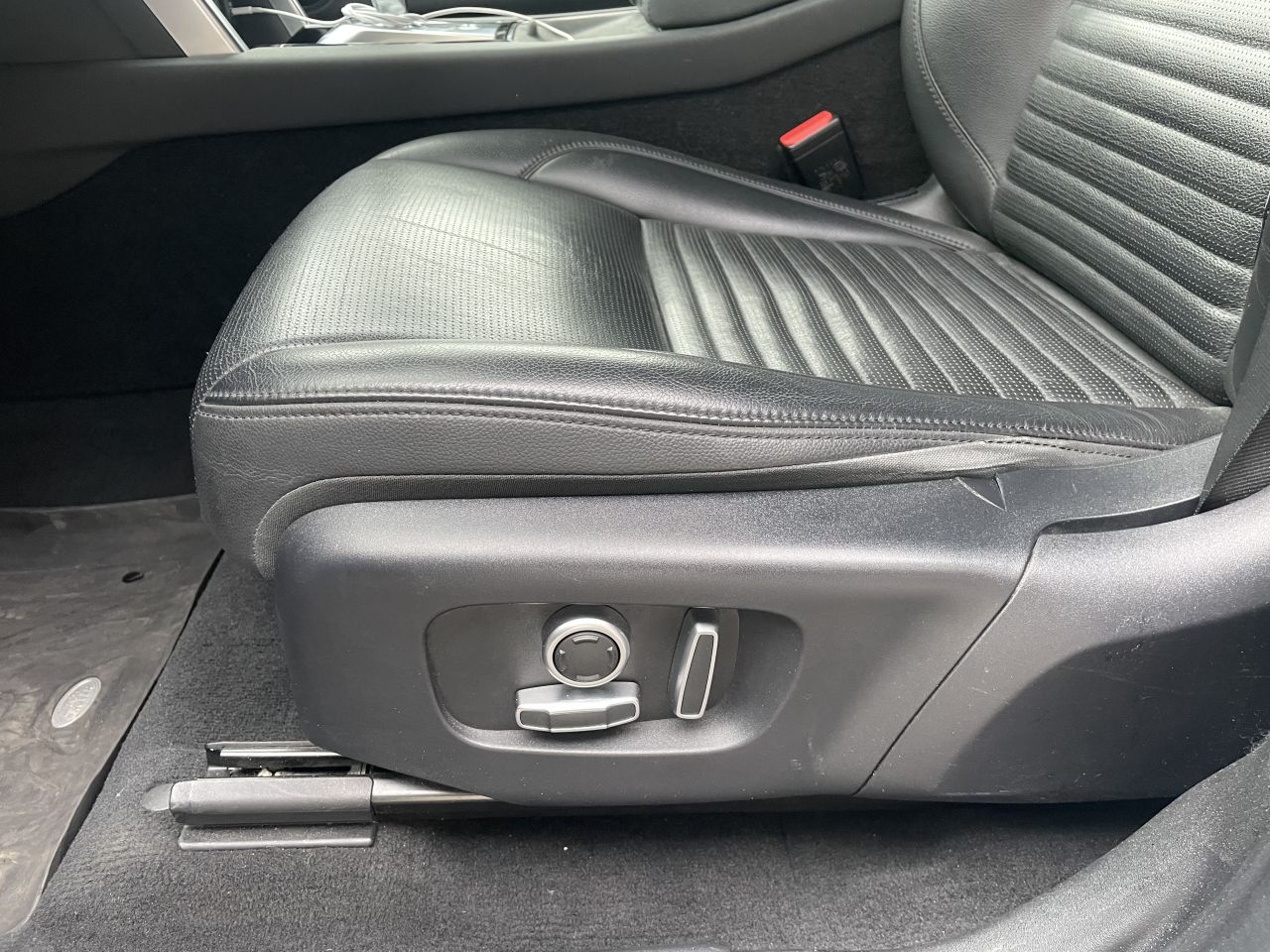 Land rover Discovery Sport 165 pk R - Dynamic S automaat 4x4