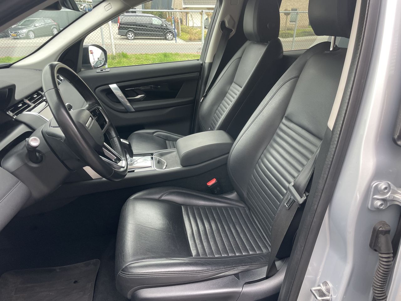 Land rover Discovery Sport 165 pk R - Dynamic S automaat 4x4