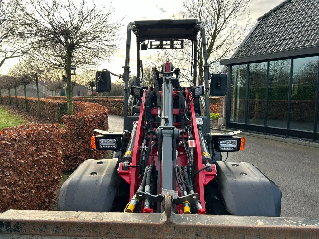 Weidemann 1390
