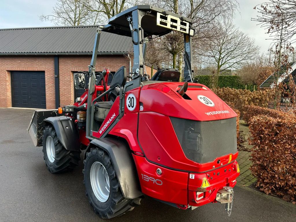 Weidemann 1390