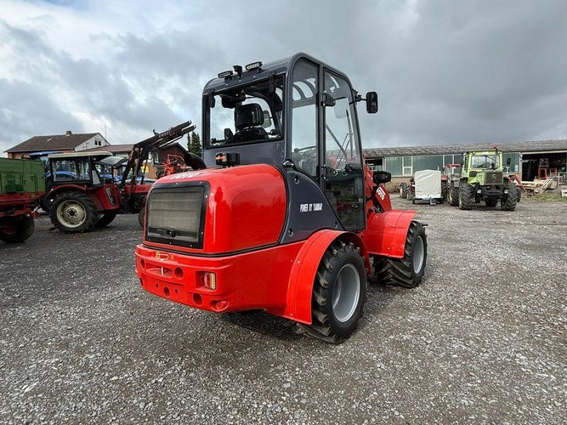 Toyo Hoflader YA 851