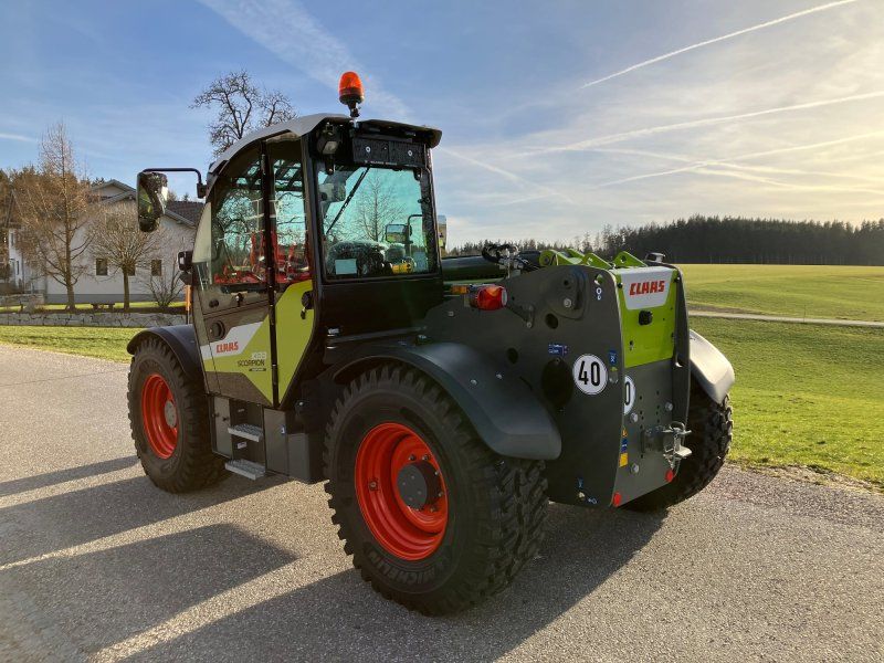 Claas Scorpion 1033 VP
