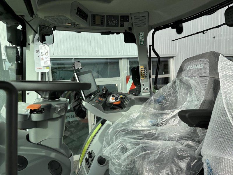 Claas ARION 660 CEBIS Cmatic