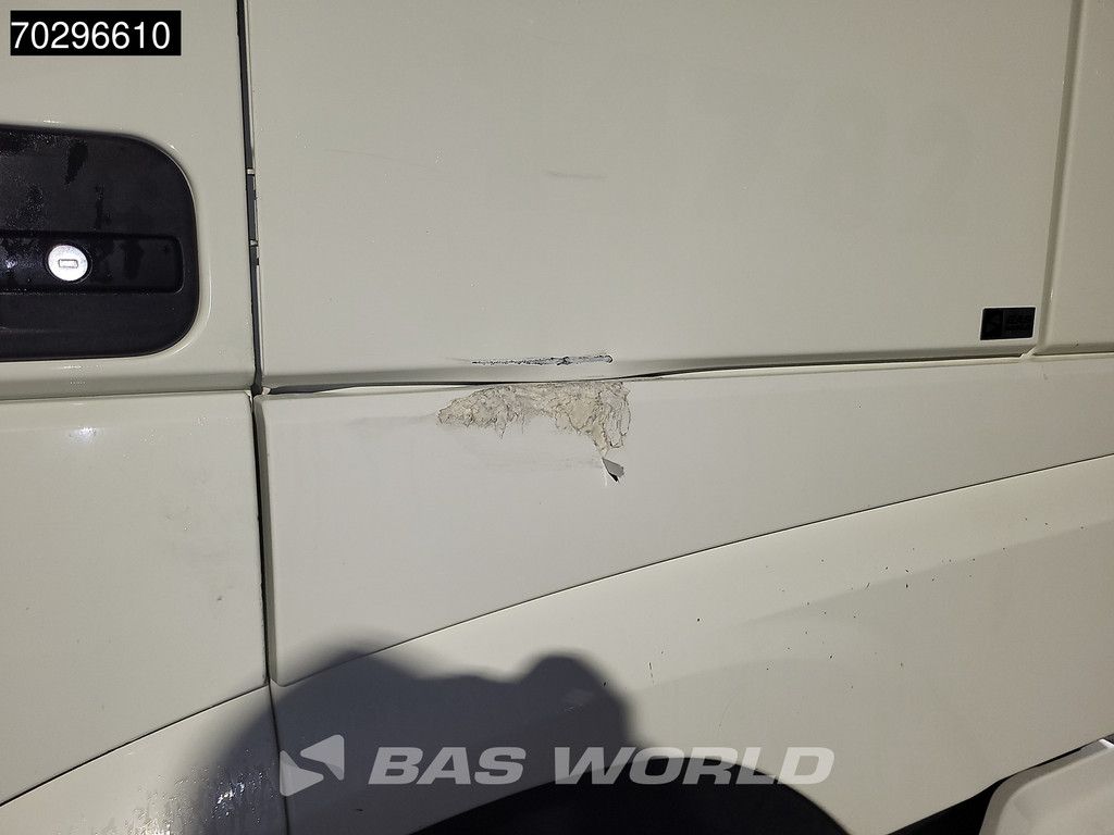 DAF XF 480 4X2 Missing Parts! SC 2xTanks PTO