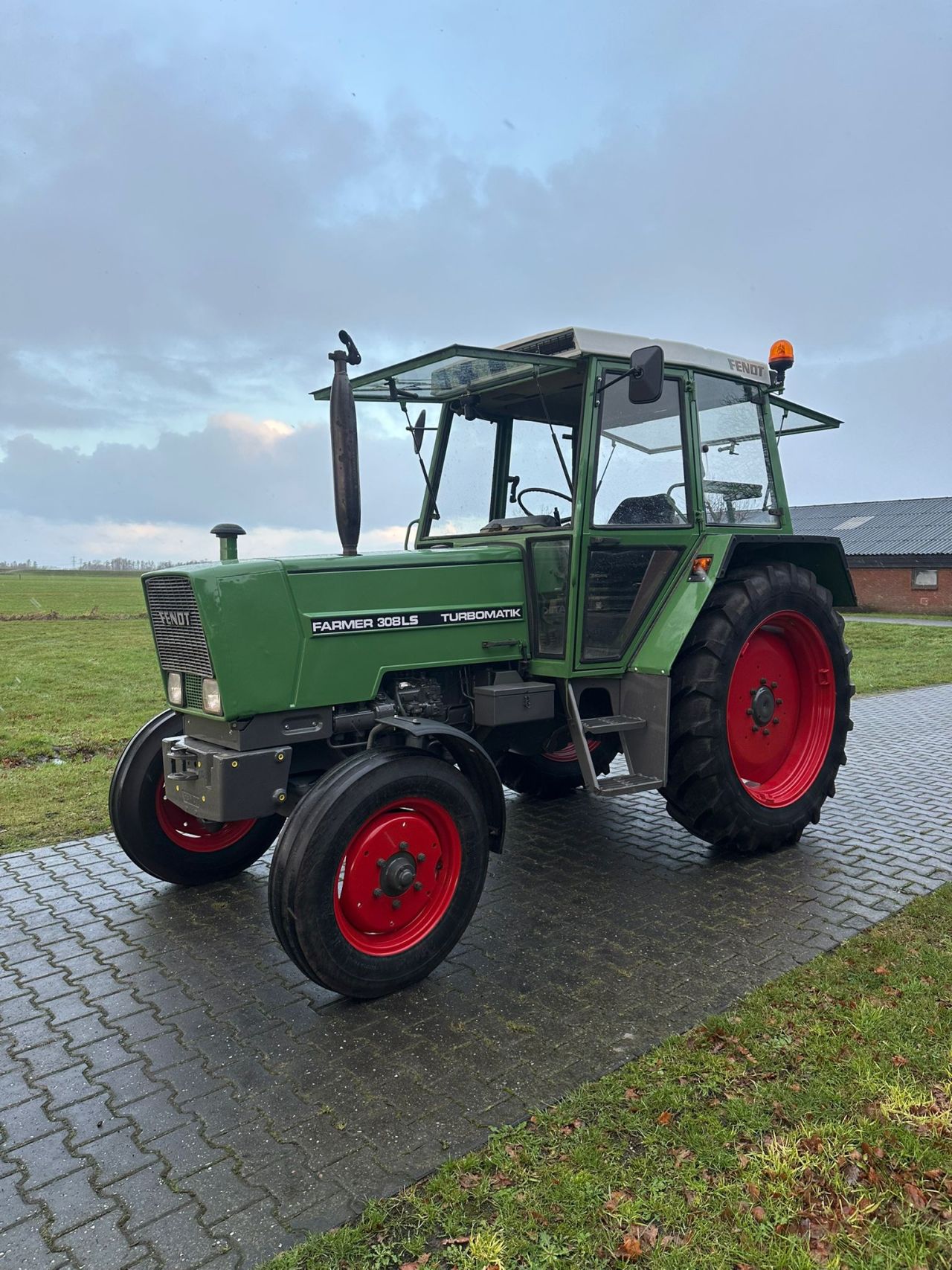 Te Koop Fendt Farmer 308 LS