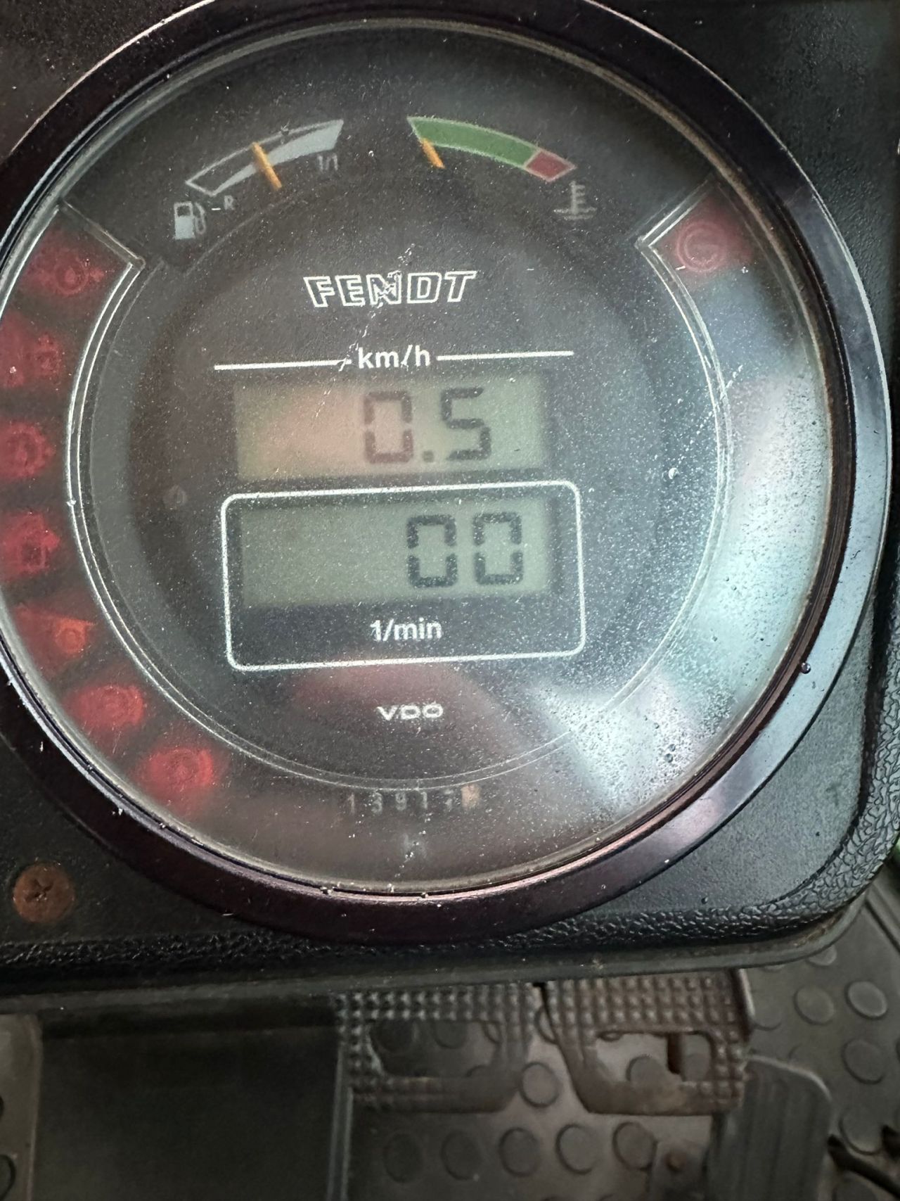 Fendt Farmer 308 Econ met Quicke 620 voorlader