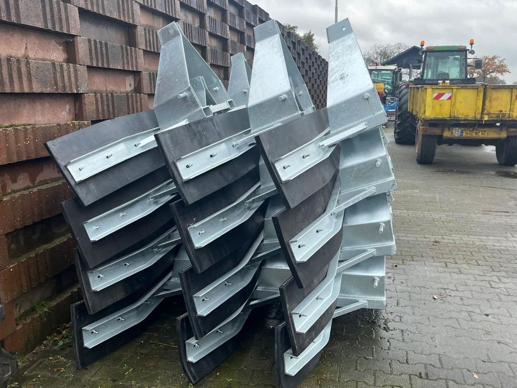 V/G MODDERSCHUIVEN /SNEEUWSCHUIVEN WG3912