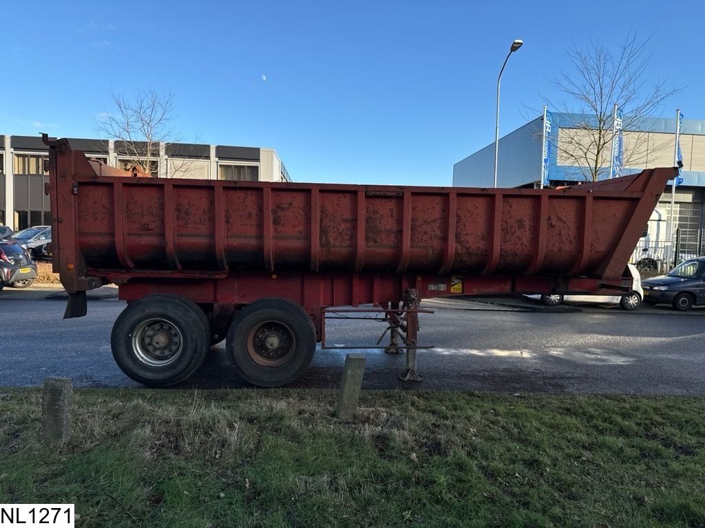 Fruehauf kipper 17 M3, Steel Suspension