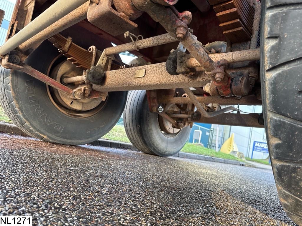 Fruehauf kipper 17 M3, Steel Suspension