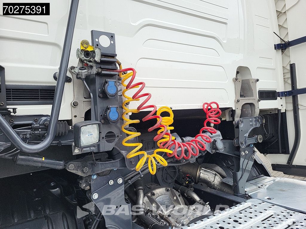 Scania S460 4X2 Retarder 2x Tanks