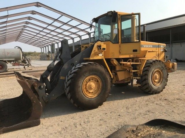 Volvo l 90D