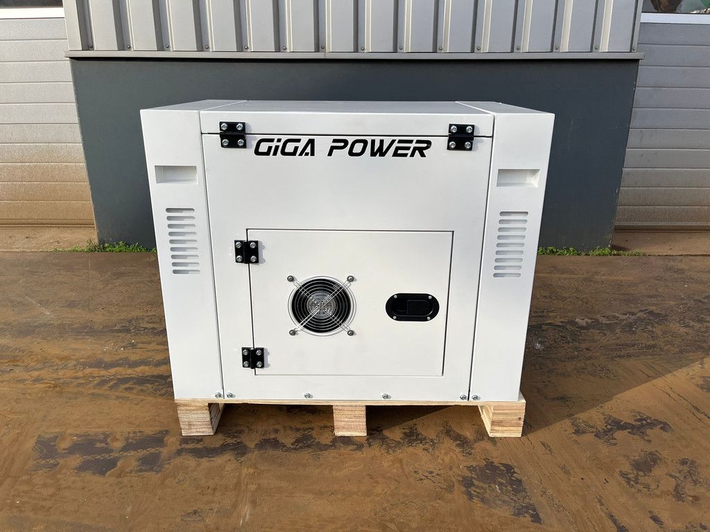 Giga power PLD12000SE 10 kVA silent generator