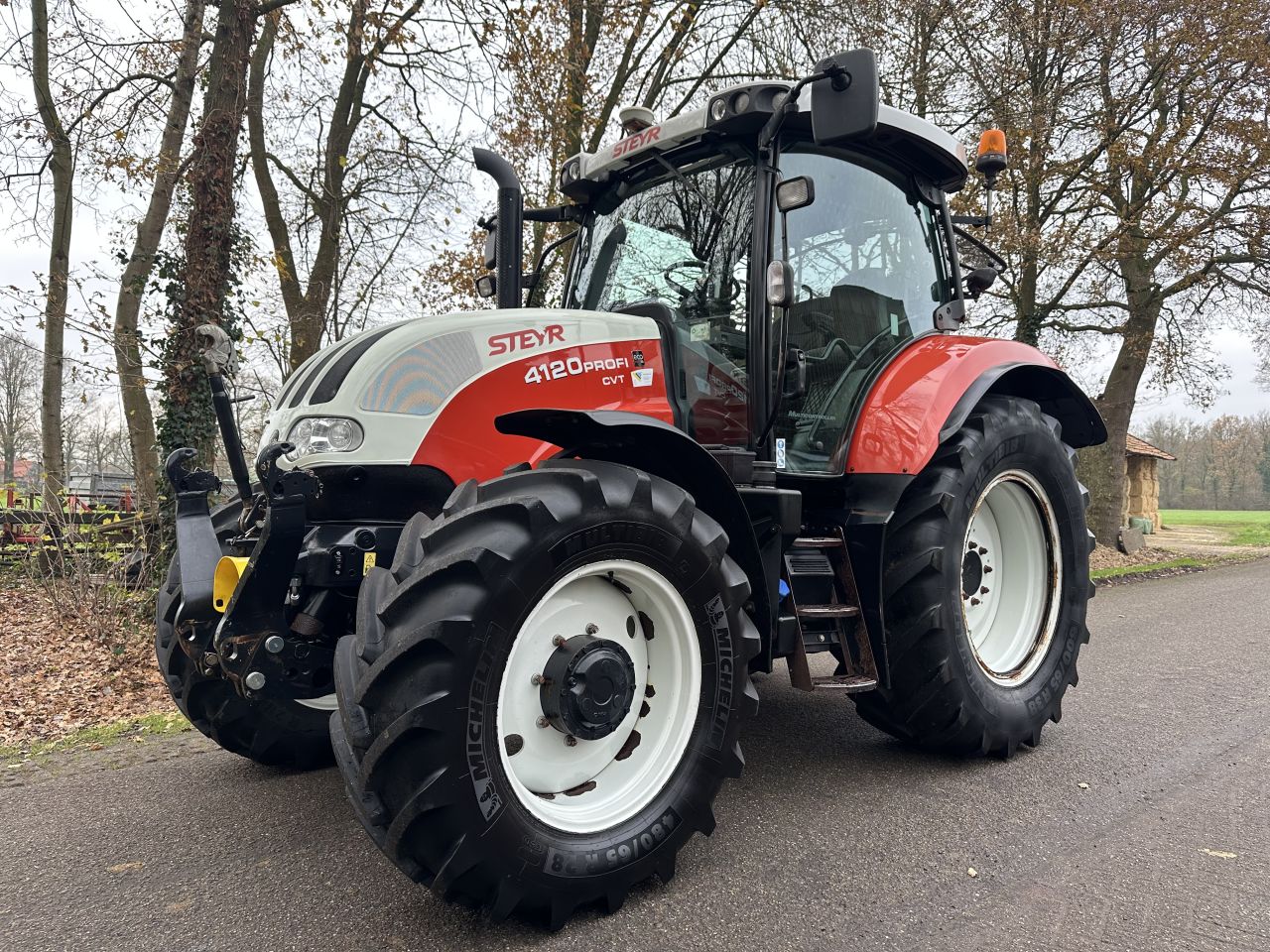 Steyr 4120 Profi CVT Multicontroller