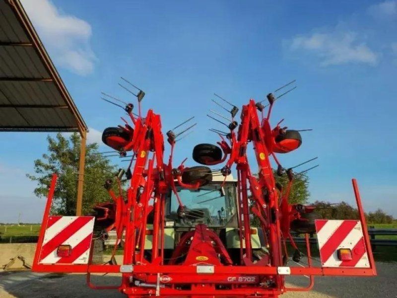 Kuhn gf 8702