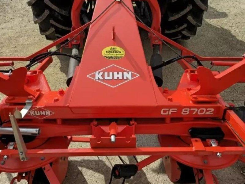 Kuhn gf 8702
