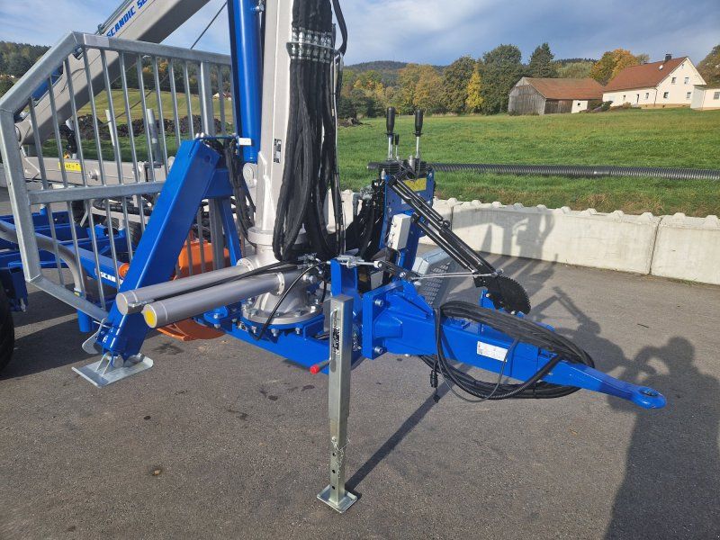 Scandic ST-7 Rückewagen 7,4t 7,1m Kran 450kg Hubkraft l Hydr.Brems