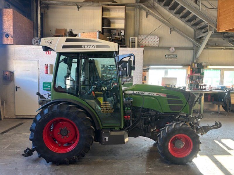 Fendt 211 Vario V