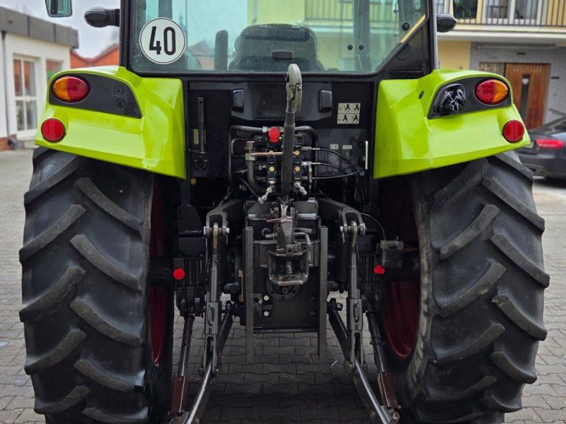 Claas Axos 320 CX
